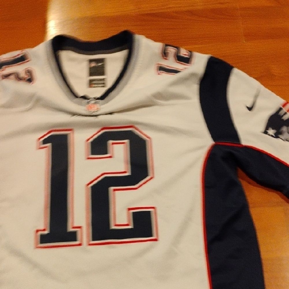 Nike Patriots Jersey - White and Navy - Picture 4 of 6